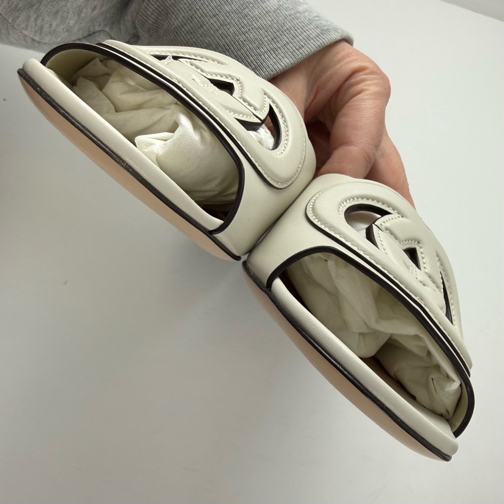 Gucci Sierra GG Slide Sandals Womens 39.5 US 9.5 Mystic White Heels Leather NEW - Picture 12 of 16